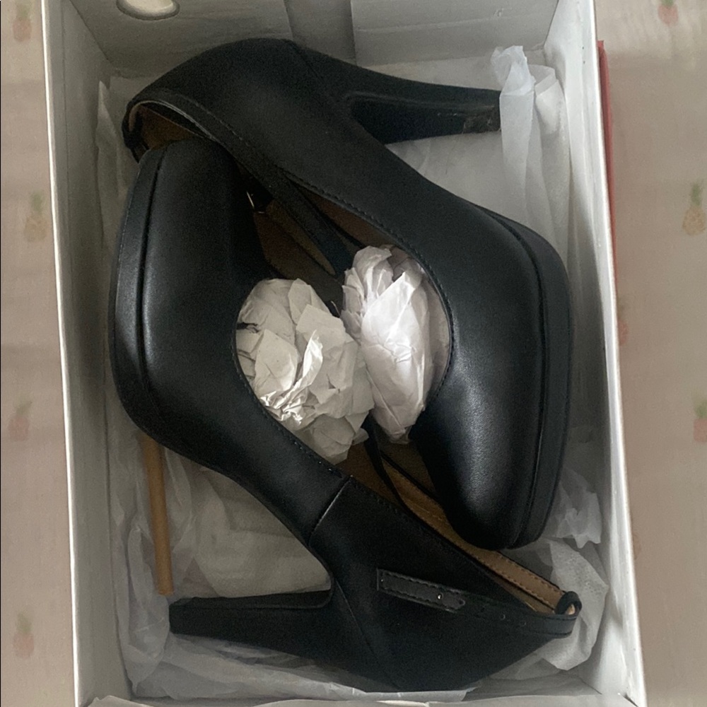 Elegant Black Women's Heels